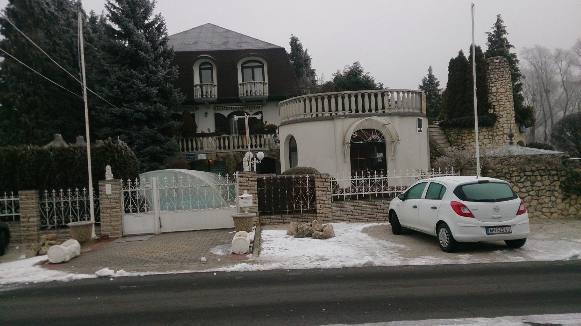 Steinhaus Bed & Breakfast 케츨리 외부 사진