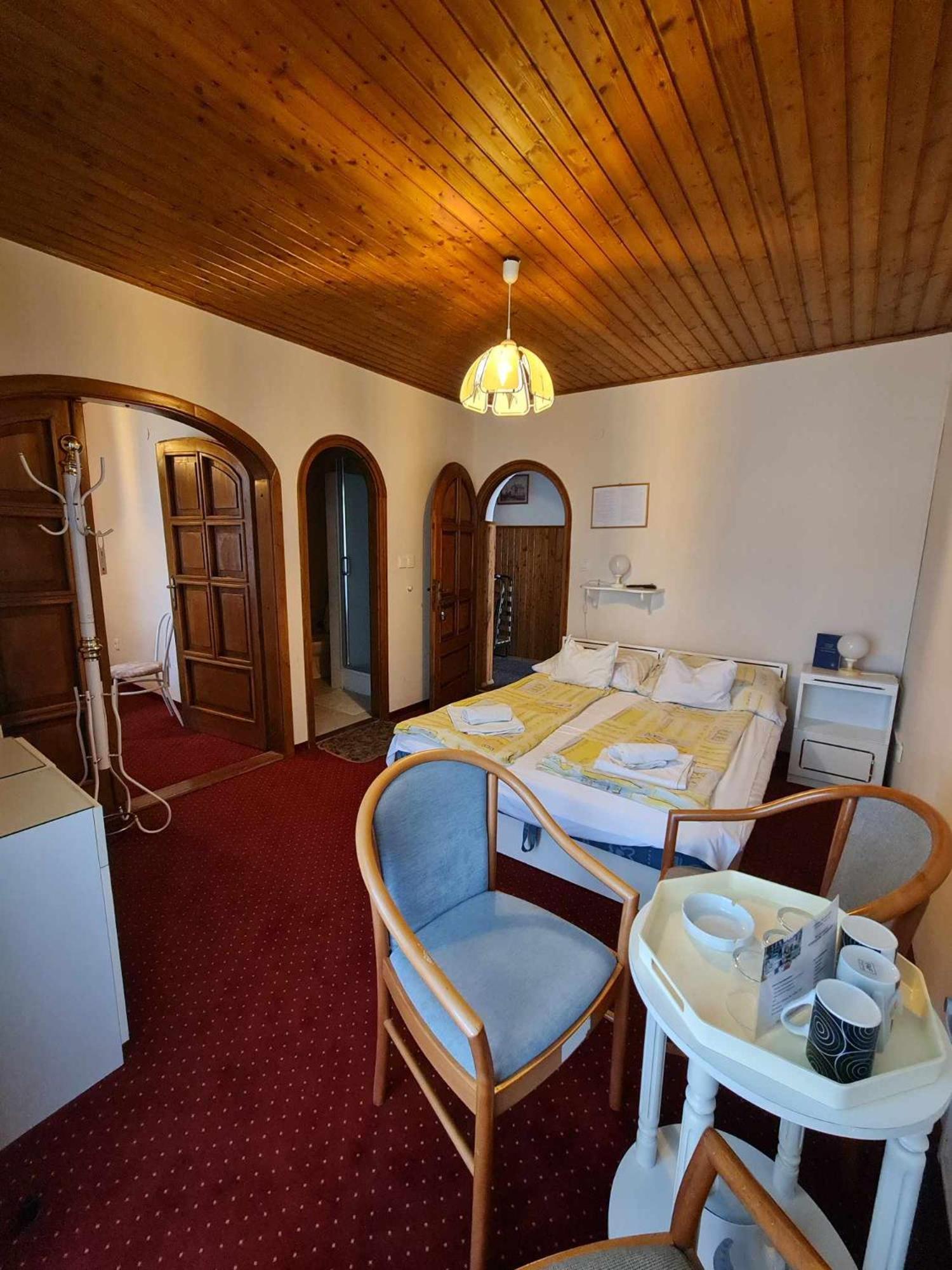 Steinhaus Bed & Breakfast 케츨리 외부 사진