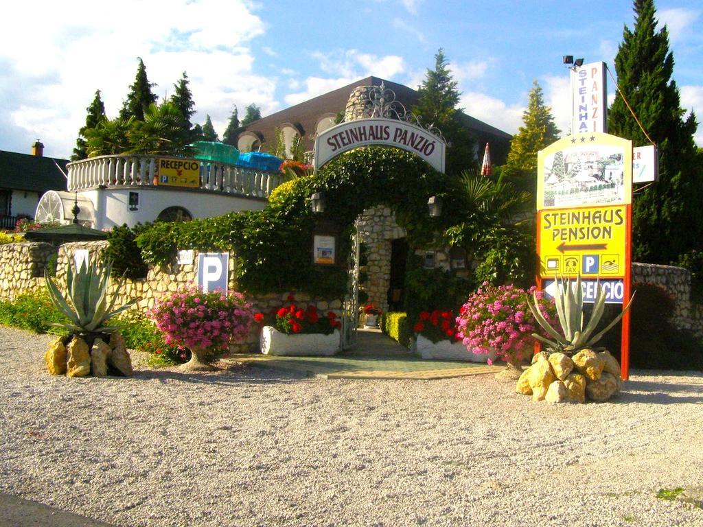 Steinhaus Bed & Breakfast 케츨리 외부 사진