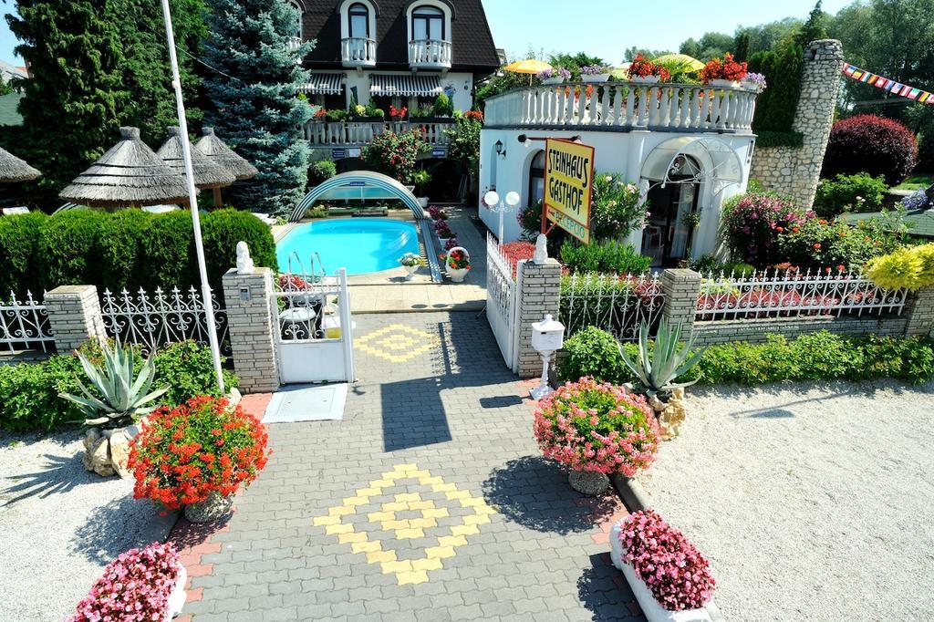 Steinhaus Bed & Breakfast 케츨리 외부 사진