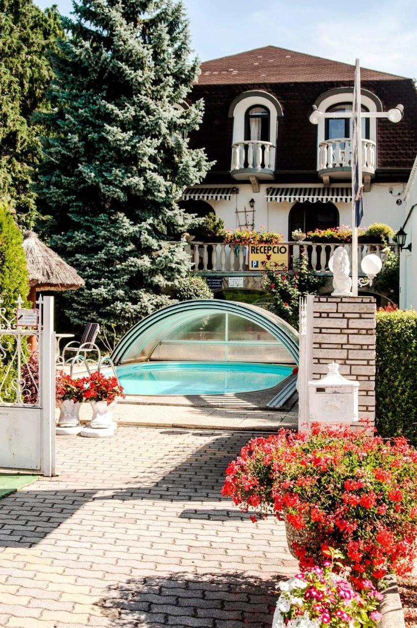Steinhaus Bed & Breakfast 케츨리 외부 사진